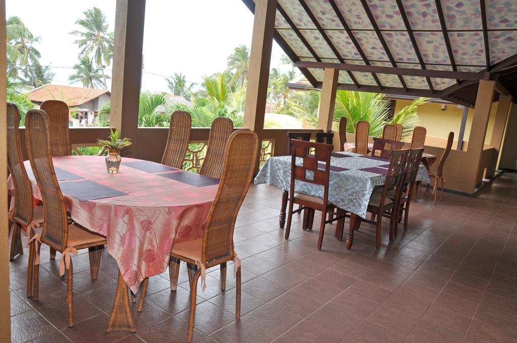 Solomon Beach Hotel Marawila Zewnętrze zdjęcie