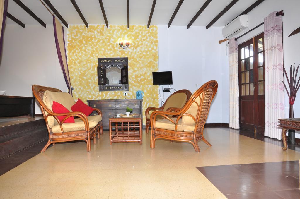 Solomon Beach Hotel Marawila Zewnętrze zdjęcie