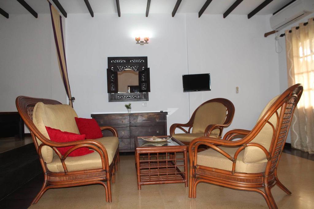 Solomon Beach Hotel Marawila Zewnętrze zdjęcie